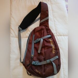 Patagonia Atom Sling Bag